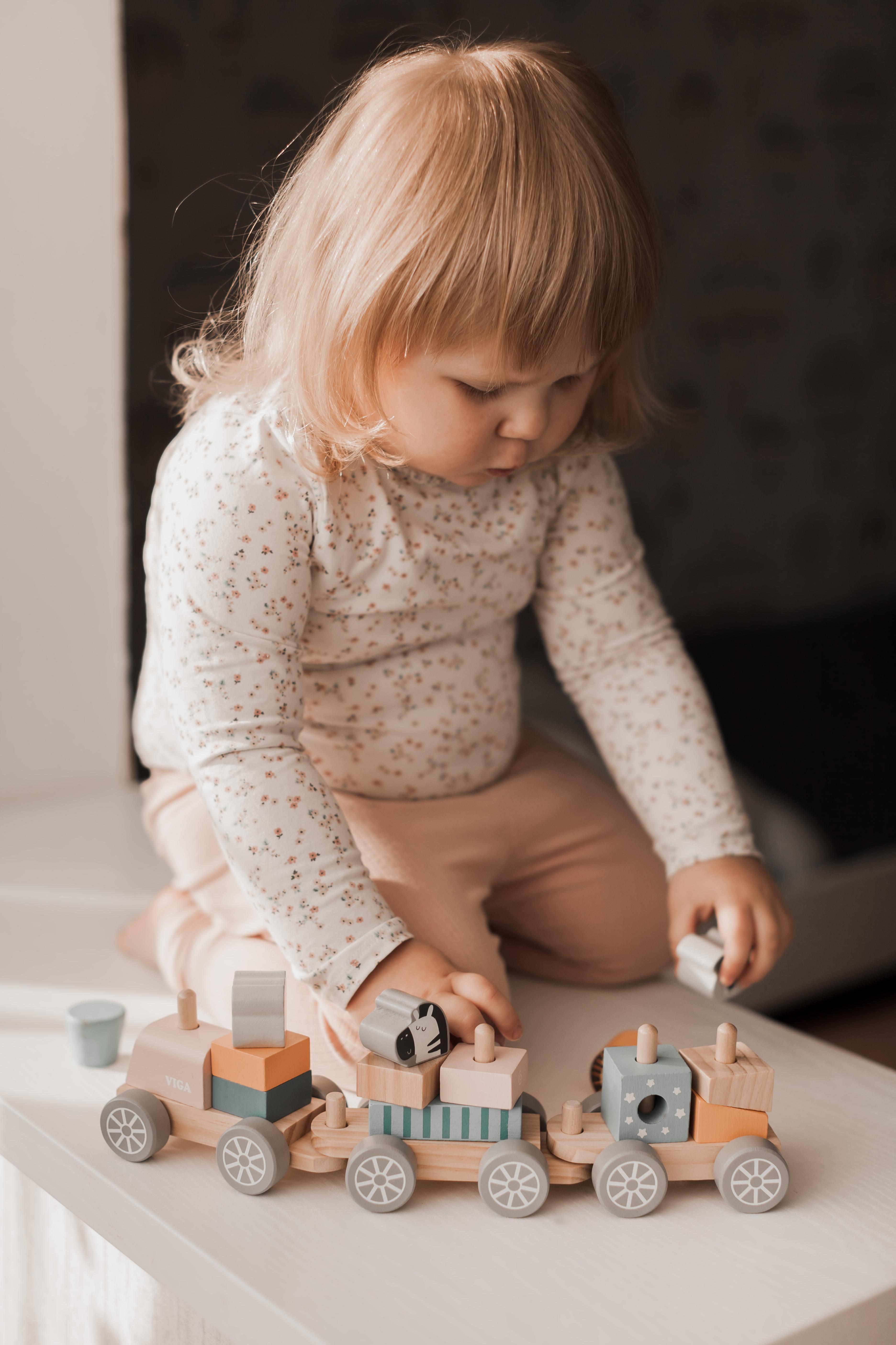 Дерев'яний поїзд Viga Toys PolarB Звірята (44015) - фото 9 Дерев'яний поїзд Viga Toys PolarB Звірята (44015) - фото 9