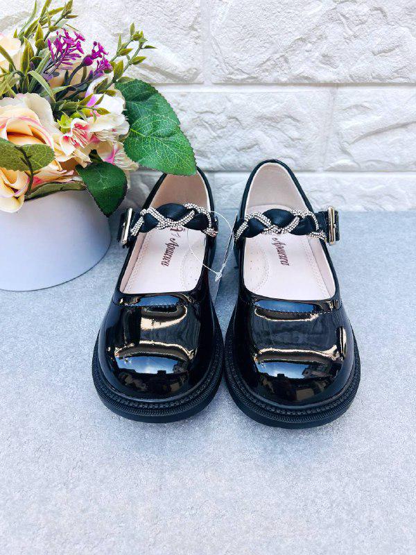 Туфлі класичні для дівчинки Apawwa 1820 р. 31 19,3 см Чорний (1820) - фото 2 Туфлі класичні для дівчинки Apawwa 1820 р. 31 19,3 см Чорний (1820) - фото 2