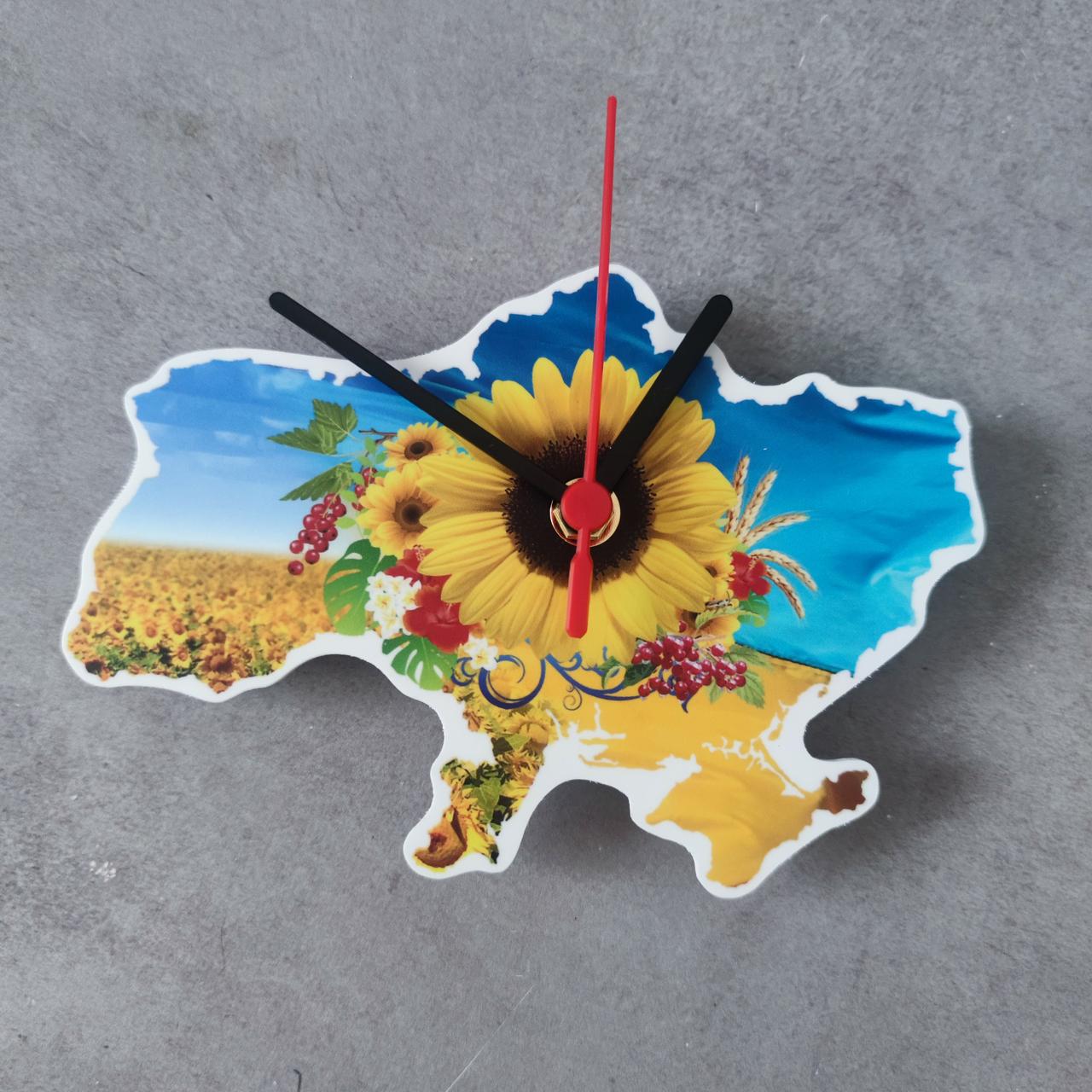 Годинник настінний Карта України з пластмасовими стрілками сувенірний (2582900910)