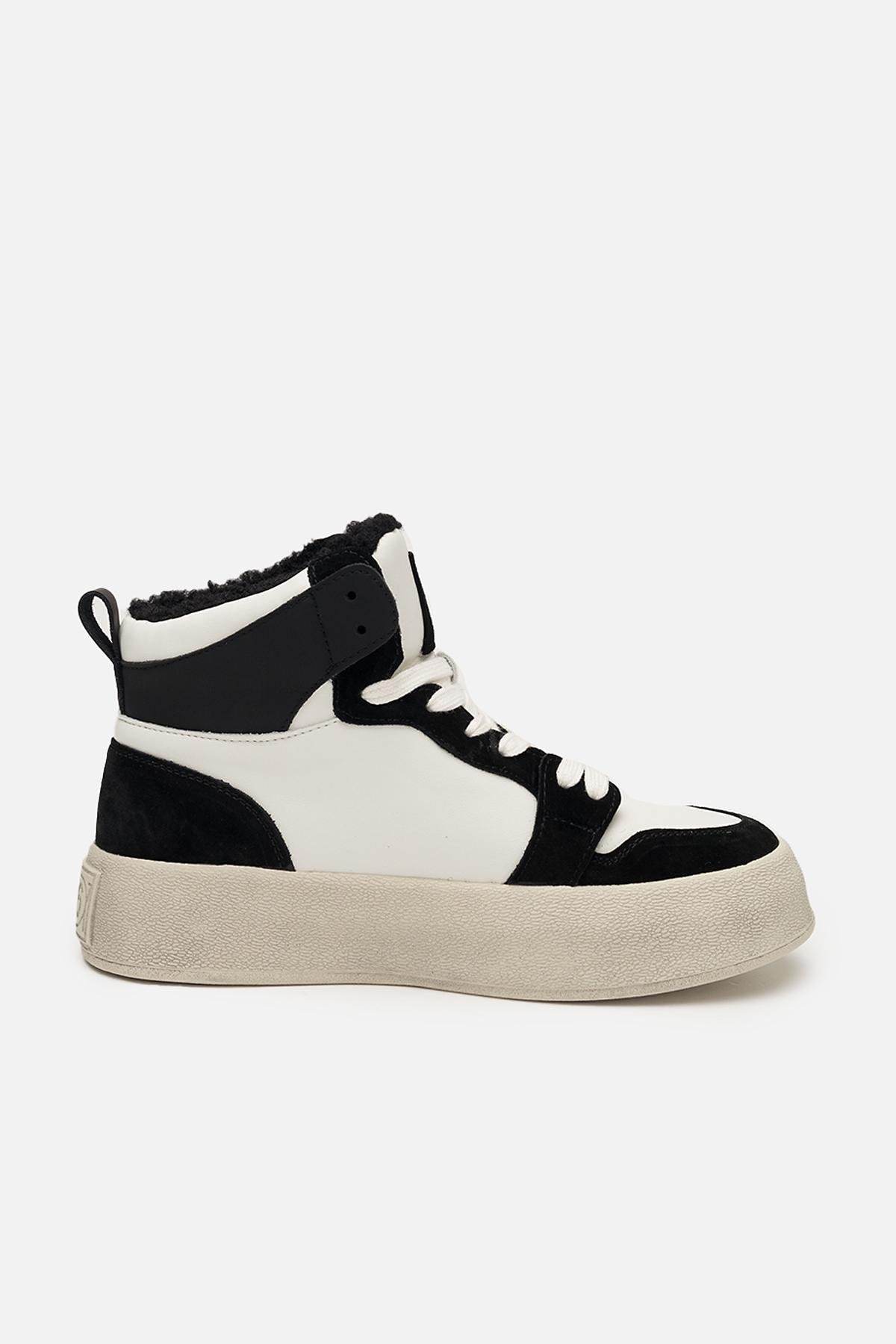 Кеди жіночі на платформі ЦБ-00251147 р. 38 Чорний (SKT000995849) - фото 2 Кеди жіночі на платформі ЦБ-00251147 р. 38 Чорний (SKT000995849) - фото 2