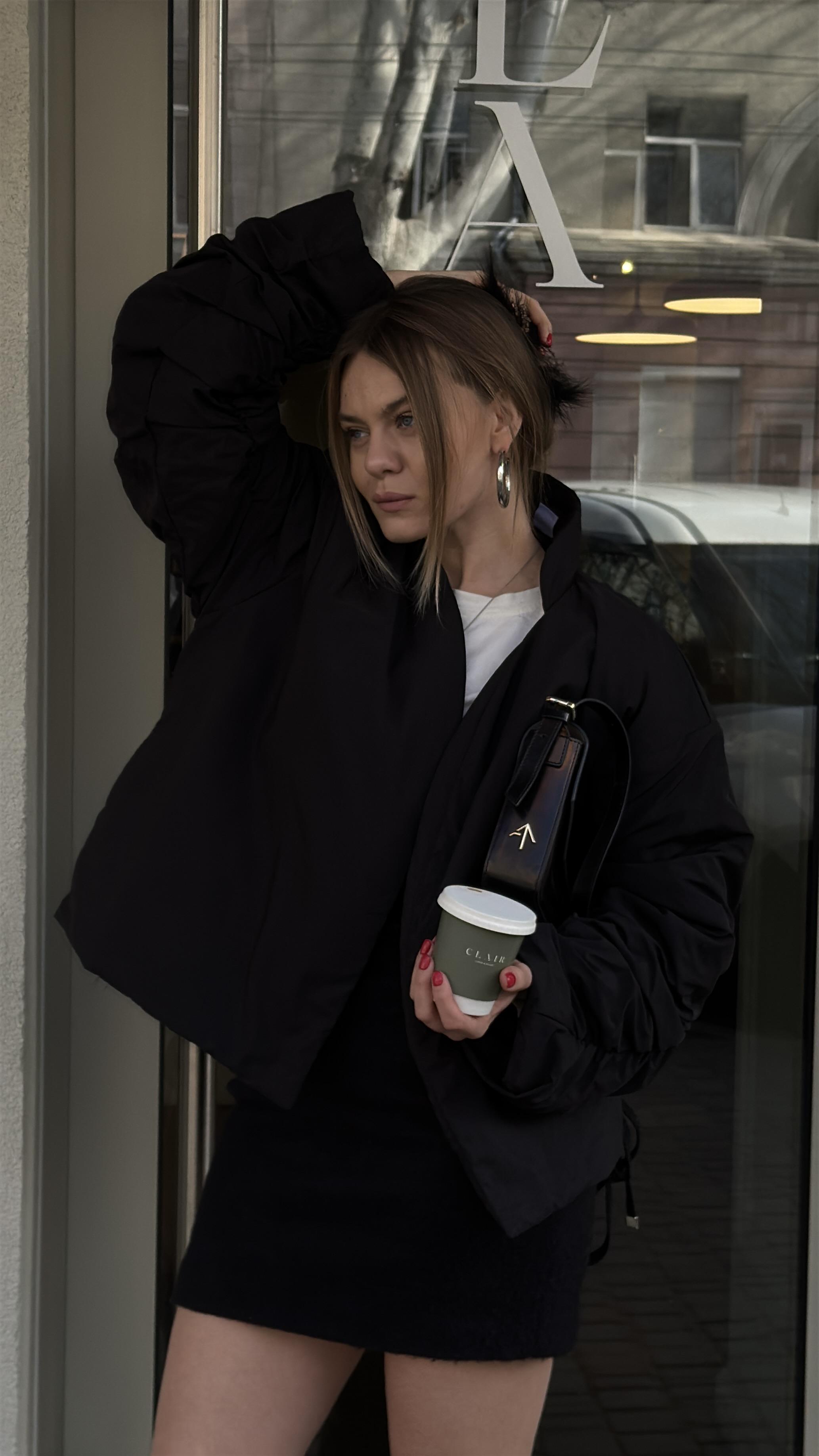 Куртка женская демисезонная ZF Inspire 1013 на запах с поясом и широкими рукавами S-М Черный (1013-Черн-S-М)