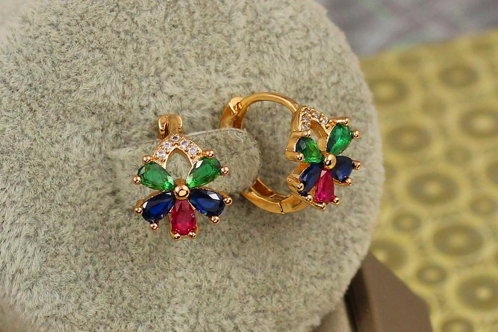 Сережки Xuping Jewelry Цвітик семицвітик з темними різнокольоровими каменями 1,5 см Золотистий (2185597170) - фото 2