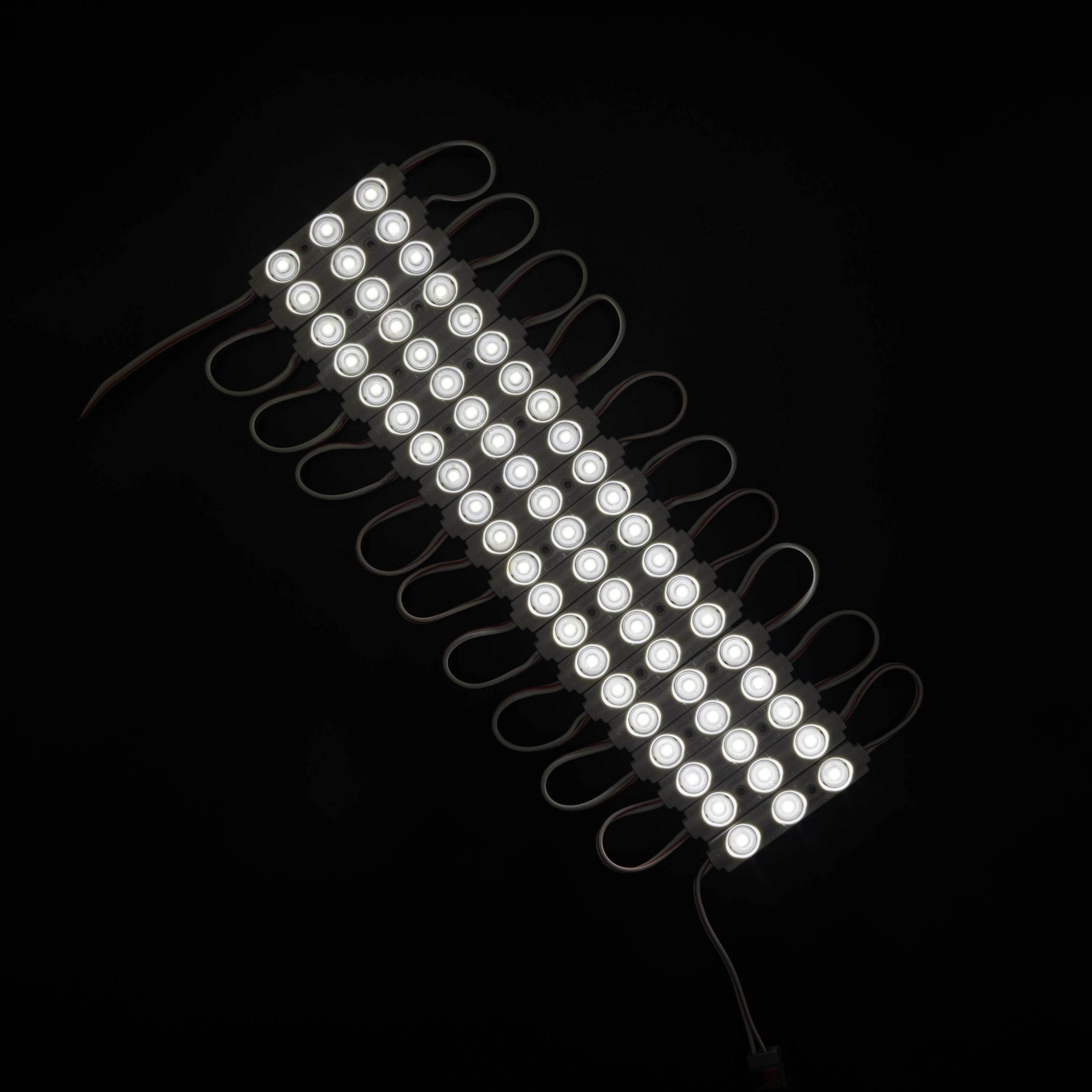 Светодиодный модуль Prolum V1 SMD5730 3LED 12V 1,5W с линзой Белый (320097) - фото 2 Светодиодный модуль Prolum V1 SMD5730 3LED 12V 1,5W с линзой Белый (320097) - фото 2