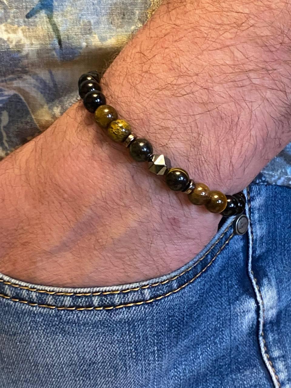 Браслет LITAURS из натурального камня агат d 8 мм с вставками гематит/тигровый глаз L 18-21 см (250213-1) - фото 2 Браслет LITAURS из натурального камня агат d 8 мм с вставками гематит/тигровый глаз L 18-21 см (250213-1) - фото 2