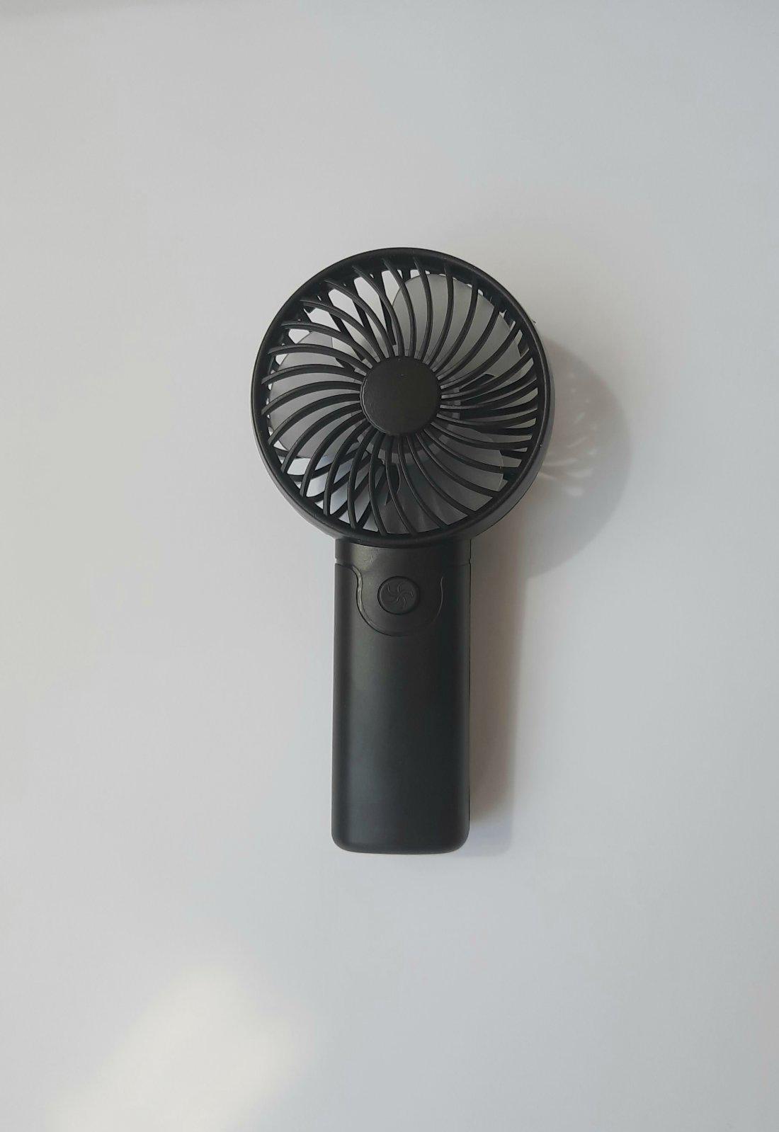 Вентилятор ручний від 2 батарей ААА Чорний (WF-7122) - фото 7 Вентилятор ручний від 2 батарей ААА Чорний (WF-7122) - фото 7