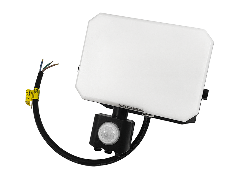 Прожектор светодиодный Videx F3 VLE-F3-0305B-S с датчиком движения и освещенности 30W 5000K 220 V Black (7463) - фото 2 Прожектор светодиодный Videx F3 VLE-F3-0305B-S с датчиком движения и освещенности 30W 5000K 220 V Black (7463) - фото 2