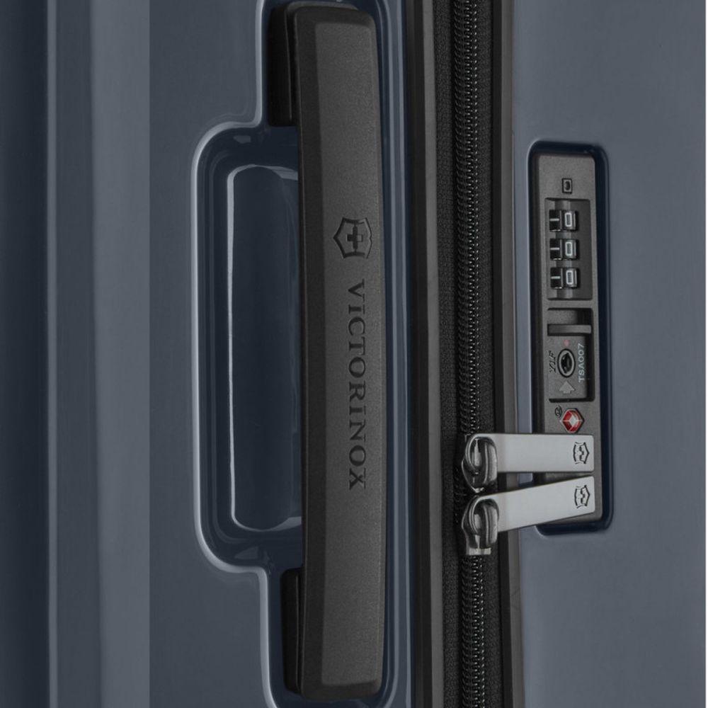 Валіза Victorinox Travel Airox Dark L 98 л Blue (Vt610927) - фото 4