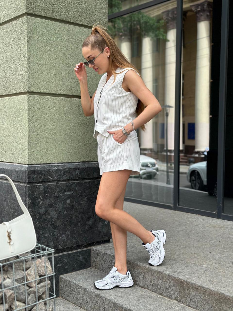 Костюм женский в полосочку жилет/шорты L Белый (2628190741) - фото 10 Костюм женский в полосочку жилет/шорты L Белый (2628190741) - фото 10