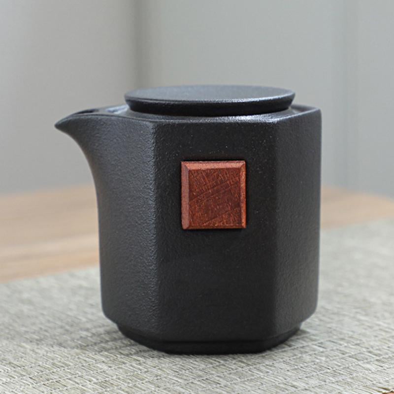 Дорожній набір 45521 для чайної церемонії з 8 предметів керамічний Black - фото 5 Дорожній набір 45521 для чайної церемонії з 8 предметів керамічний Black - фото 5