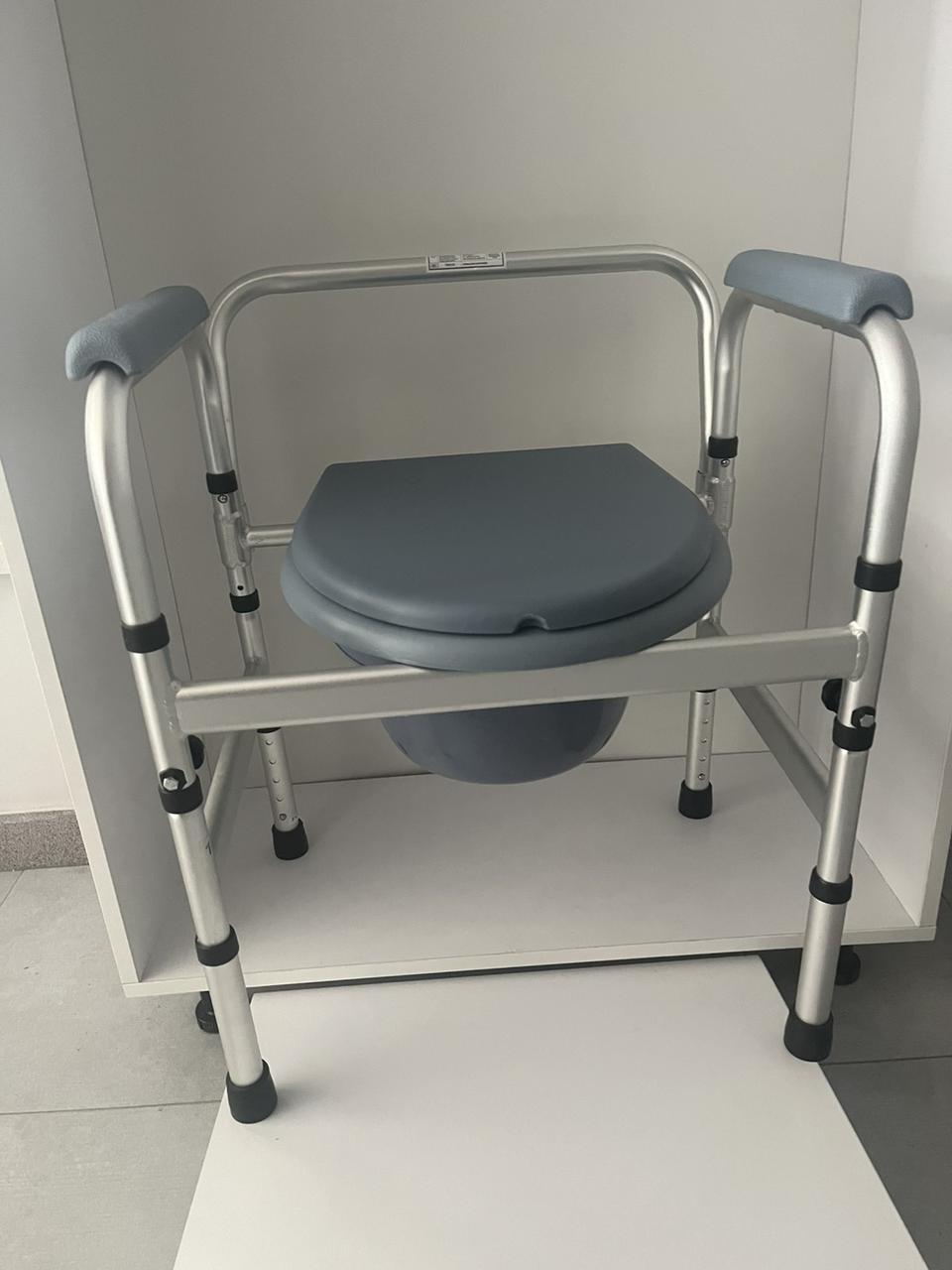 Кресло-туалет алюминиевое усиленное регулирующее по высоте Ersamed FY 811 LF2 - фото 4 Кресло-туалет алюминиевое усиленное регулирующее по высоте Ersamed FY 811 LF2 - фото 4