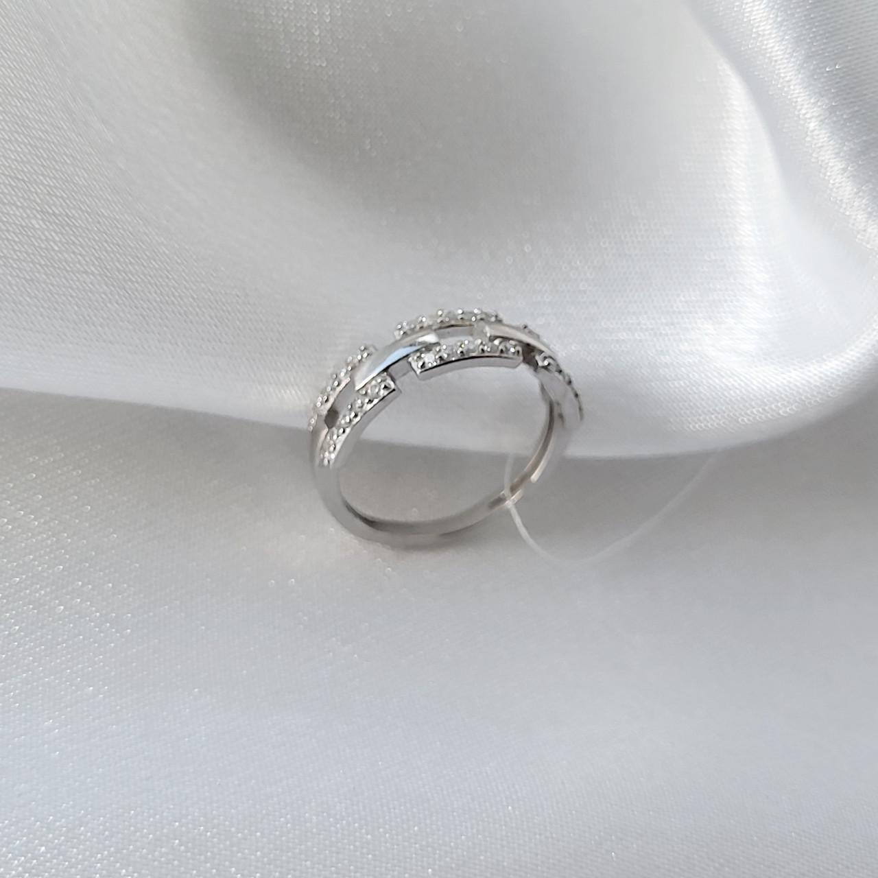 Каблучка з білими каменями срібло 925 проби родоване 1,90 г р. 18 (1425) - фото 2 Каблучка з білими каменями срібло 925 проби родоване 1,90 г р. 18 (1425) - фото 2