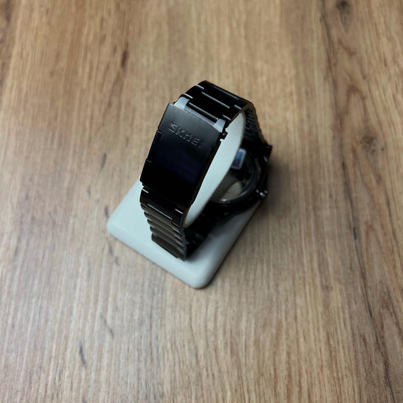 Часы мужские металлические Skmei с датой Черный (z062-2) - фото 4 Часы мужские металлические Skmei с датой Черный (z062-2) - фото 4