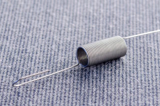 Пружина відцентрового регулятора для бензинового двигуна 188F 13 к.c. (0412)