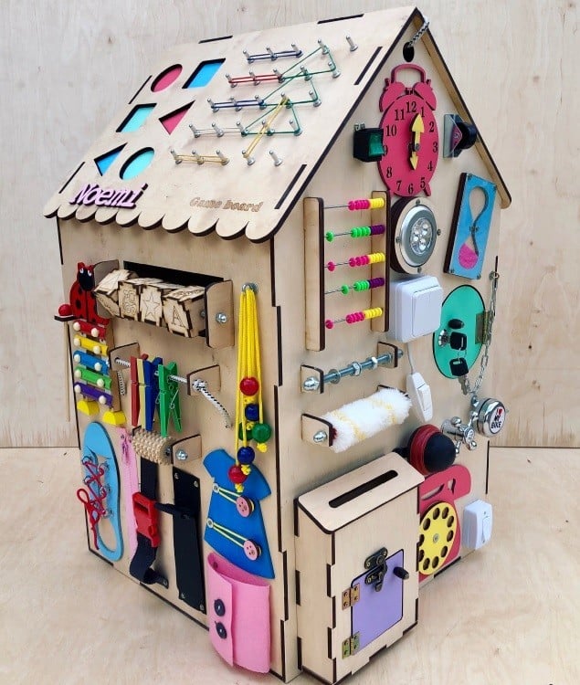 Бизиборд Jolly Kids развивающий домик со светом Букашки