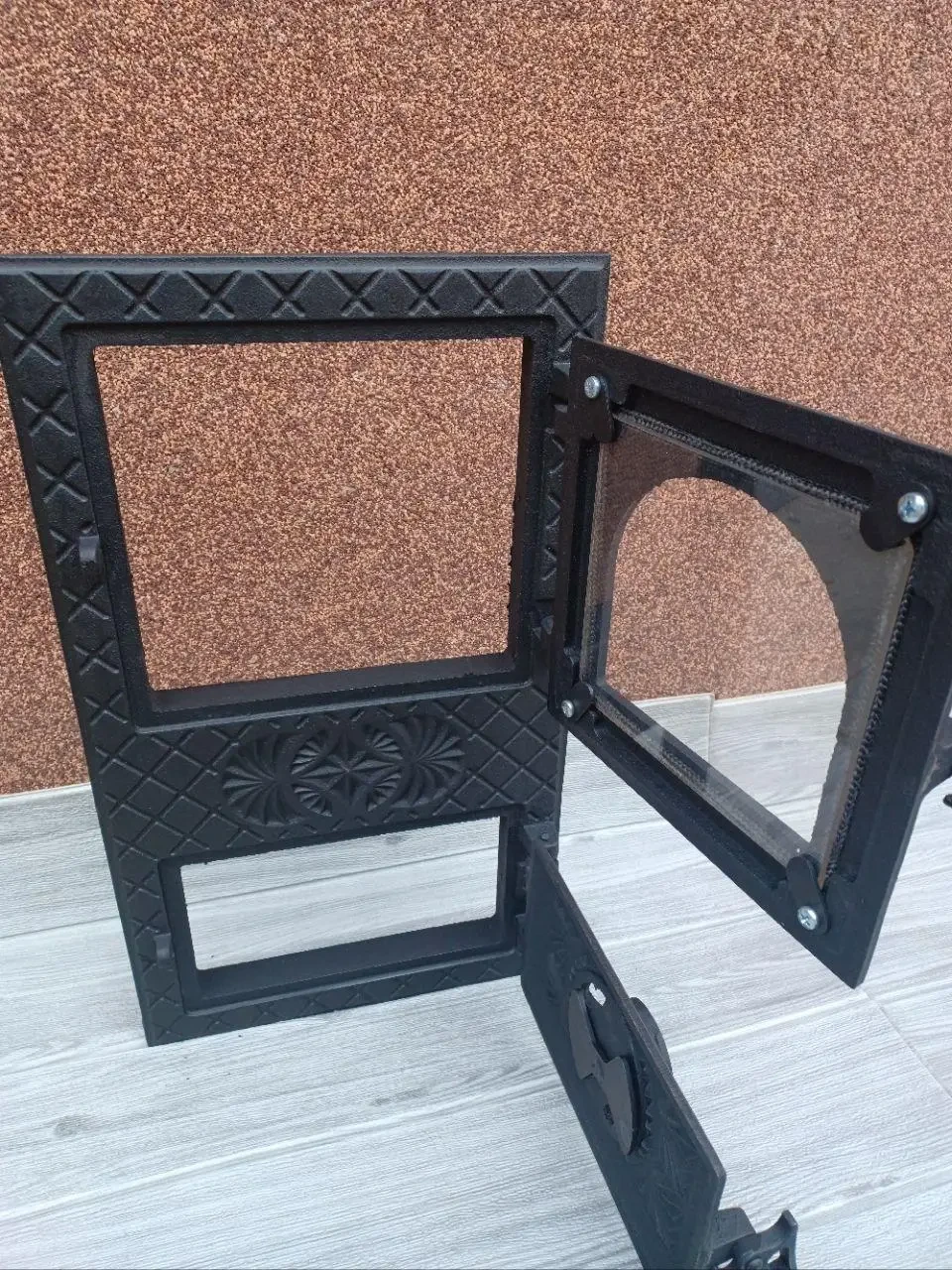 Дверцята пічні чавунні спарені Вікторія з термосклом та регулюванням піддуву 505х290 мм - фото 9 Дверцята пічні чавунні спарені Вікторія з термосклом та регулюванням піддуву 505х290 мм - фото 9