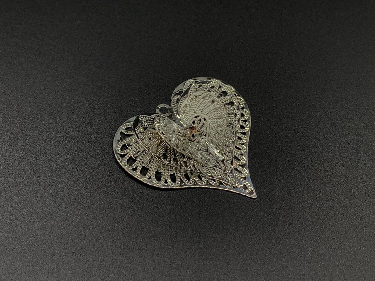 Декоративный элемент металлический из меди ажурный Сердце 44х40 мм Серебряно-белый (930717359) Декоративный элемент металлический из меди ажурный Сердце 44х40 мм Серебряно-белый (930717359)