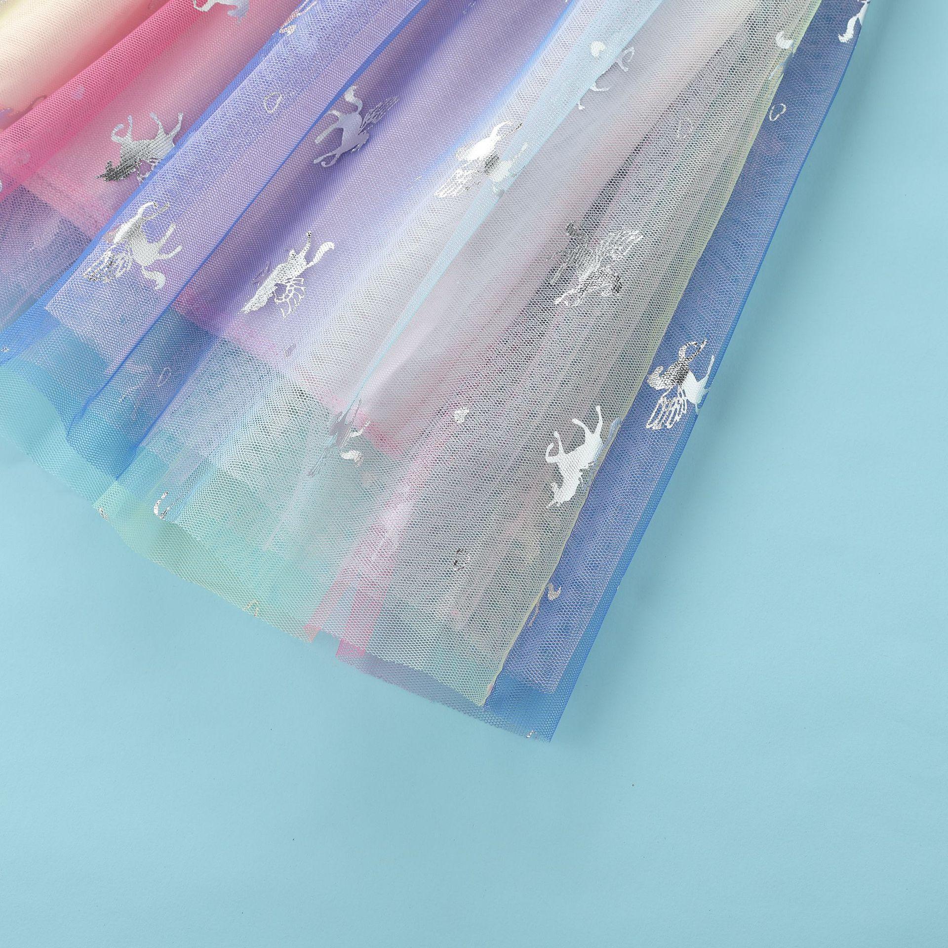 Платье детское с единорогом 130 см Радужный (23992016) - фото 11 Платье детское с единорогом 130 см Радужный (23992016) - фото 11