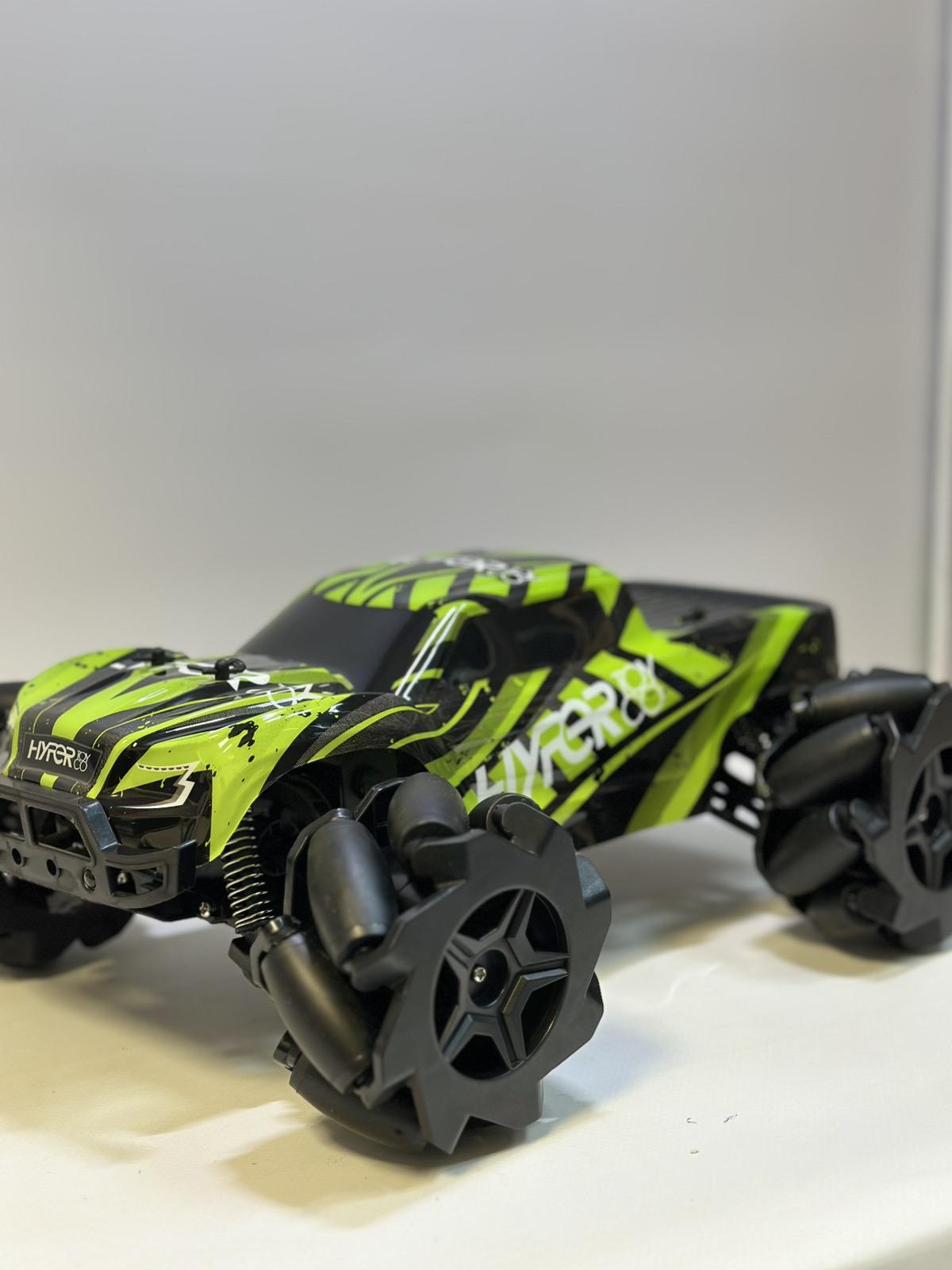 Радиоуправляемая машинка на Hyper Drift Truck RC Toy полный привод 4х4 (15631) - фото 2 Радиоуправляемая машинка на Hyper Drift Truck RC Toy полный привод 4х4 (15631) - фото 2