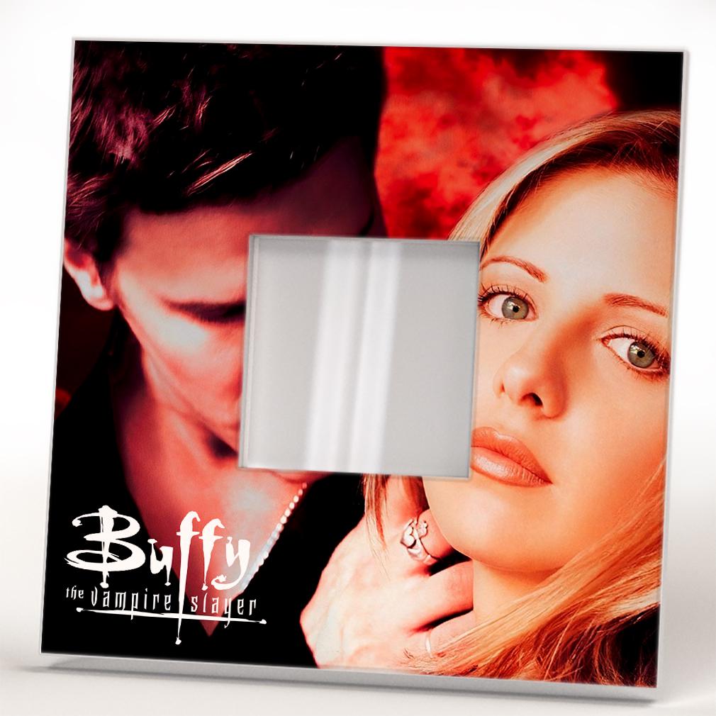 Зеркало декоративное "Баффи - истребительница вампиров" 260х260 мм (M04644) - фото 2 Зеркало декоративное "Баффи - истребительница вампиров" 260х260 мм (M04644) - фото 2