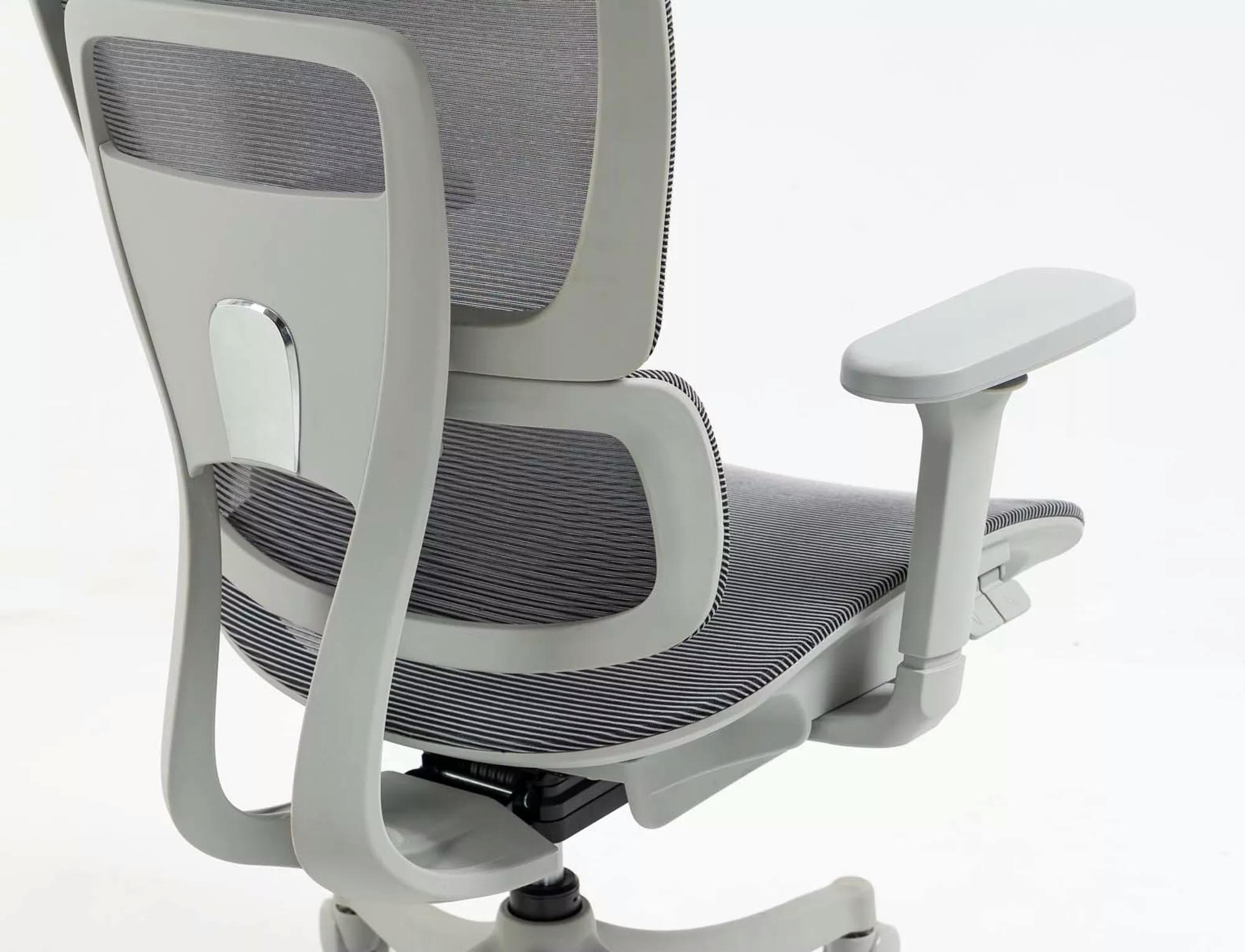 Кресло компьютерное Signal WINNER Серый (OBRWINNERSZ) - фото 21 Кресло компьютерное Signal WINNER Серый (OBRWINNERSZ) - фото 21