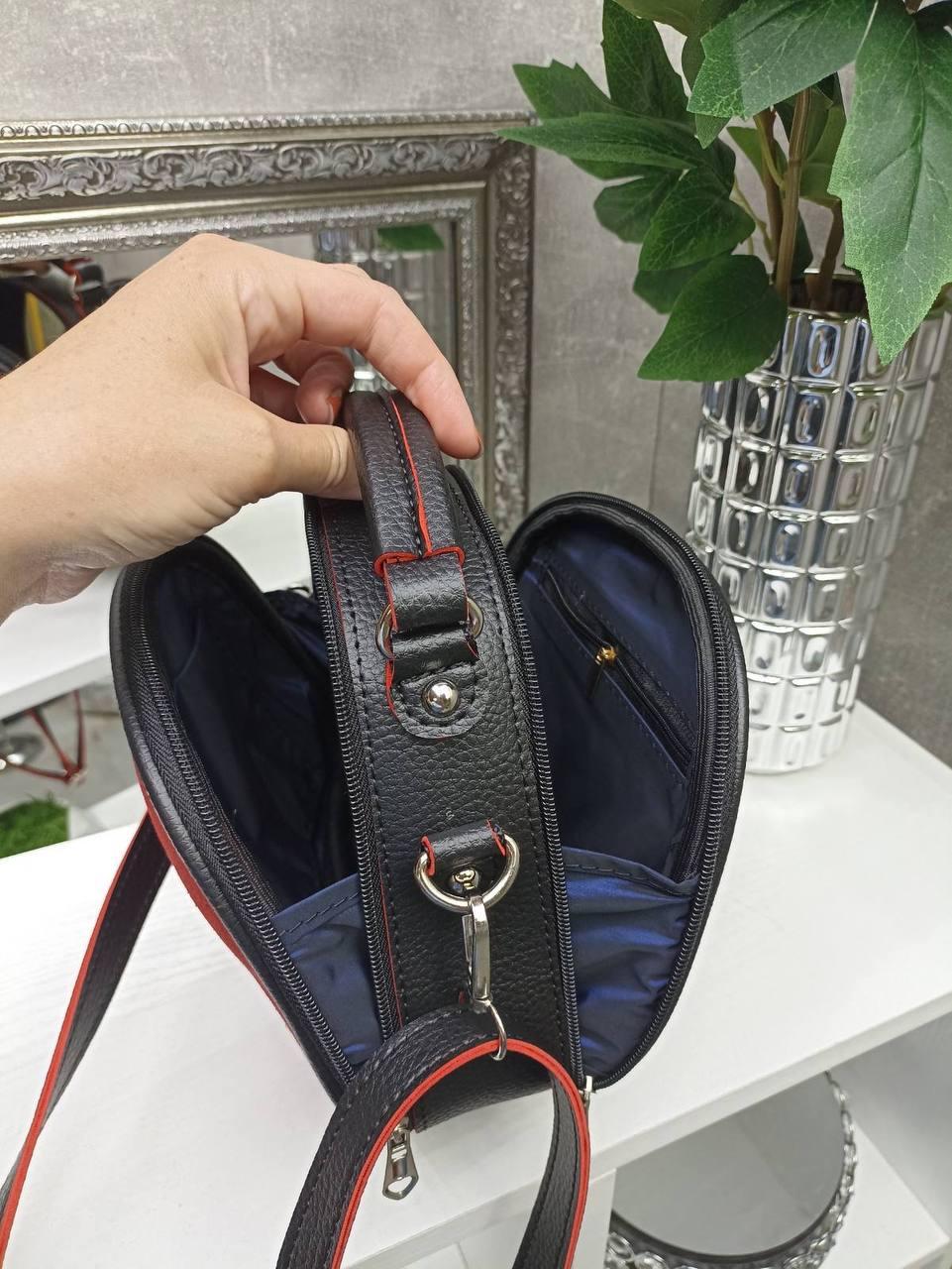 Сумка женская кросс-боди из экокожи 22х17х9 см Черный/Красный (2682007782) - фото 5 Сумка женская кросс-боди из экокожи 22х17х9 см Черный/Красный (2682007782) - фото 5