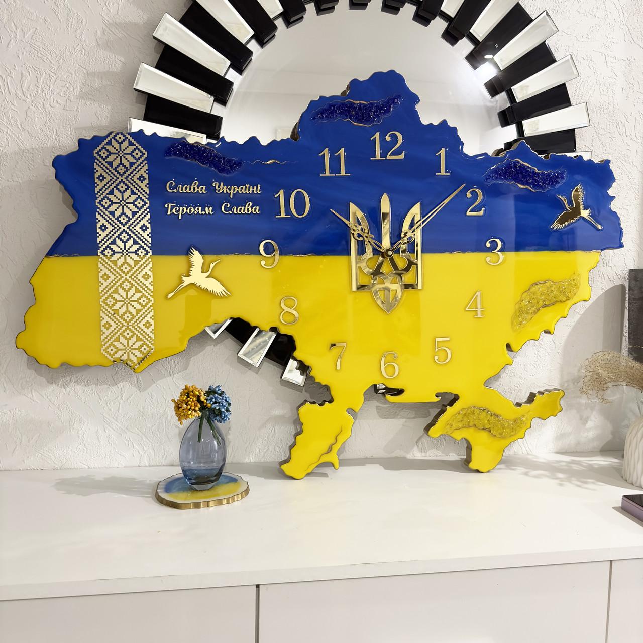 Годинник настінний з епоксидної смоли Карта України 50x34 см