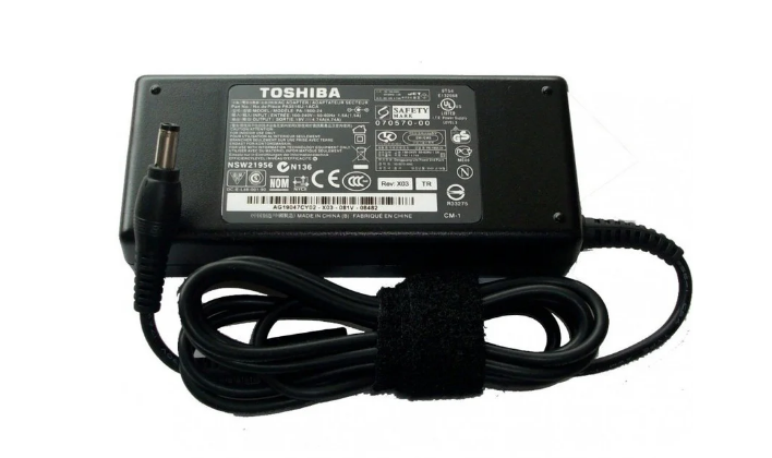Блок питания для ноутбука TOSHIBA без кабеля 19V 4,74A 90W 5,5x2,5 мм (1506034171)