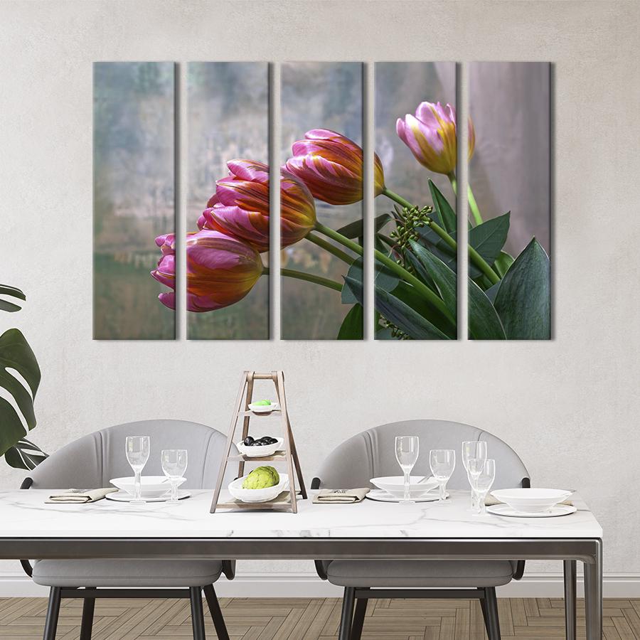 Картина на холсте Яркие тюльпаны в букете 87x50 см (1004-51)