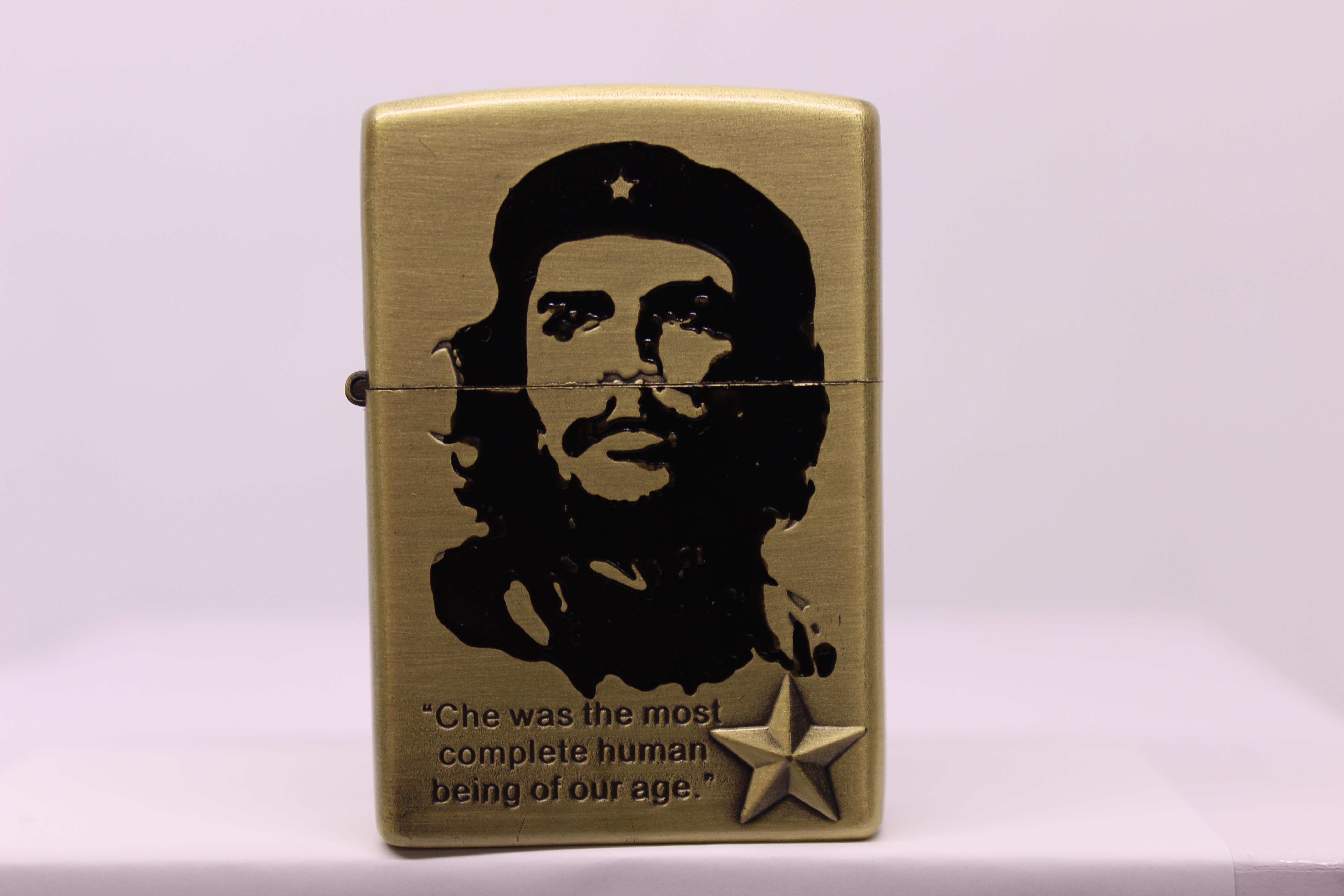 Зажигалка бензиновая ZIPPONI Che Guevara №2-136 001