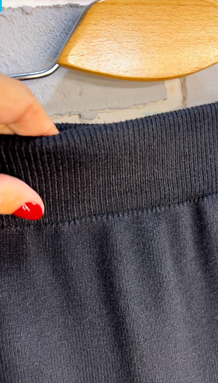 Спідниця жіноча My fashion 891 в'язка тепла розріз французька довжина OS Чорний (2949) - фото 6 Спідниця жіноча My fashion 891 в'язка тепла розріз французька довжина OS Чорний (2949) - фото 6