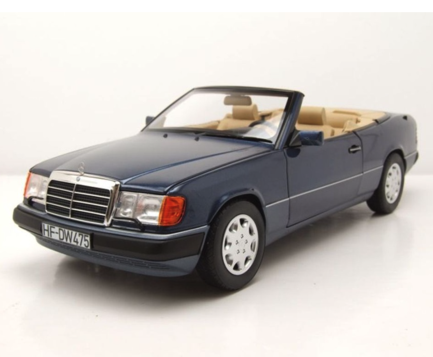 ᐉ Модель автомобиля Norev 1:18 Mercedes-Benz 300 CE-24 Cabriolet