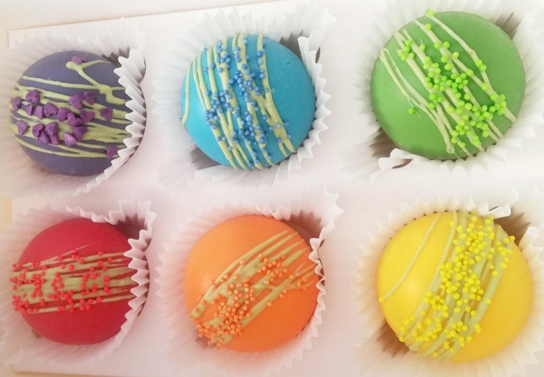 Шоколадные бомбочки Mr.Plum Радуга из маршмелоа d 5,5 см 180 г 6 шт. - фото 4 Шоколадные бомбочки Mr.Plum Радуга из маршмелоа d 5,5 см 180 г 6 шт. - фото 4