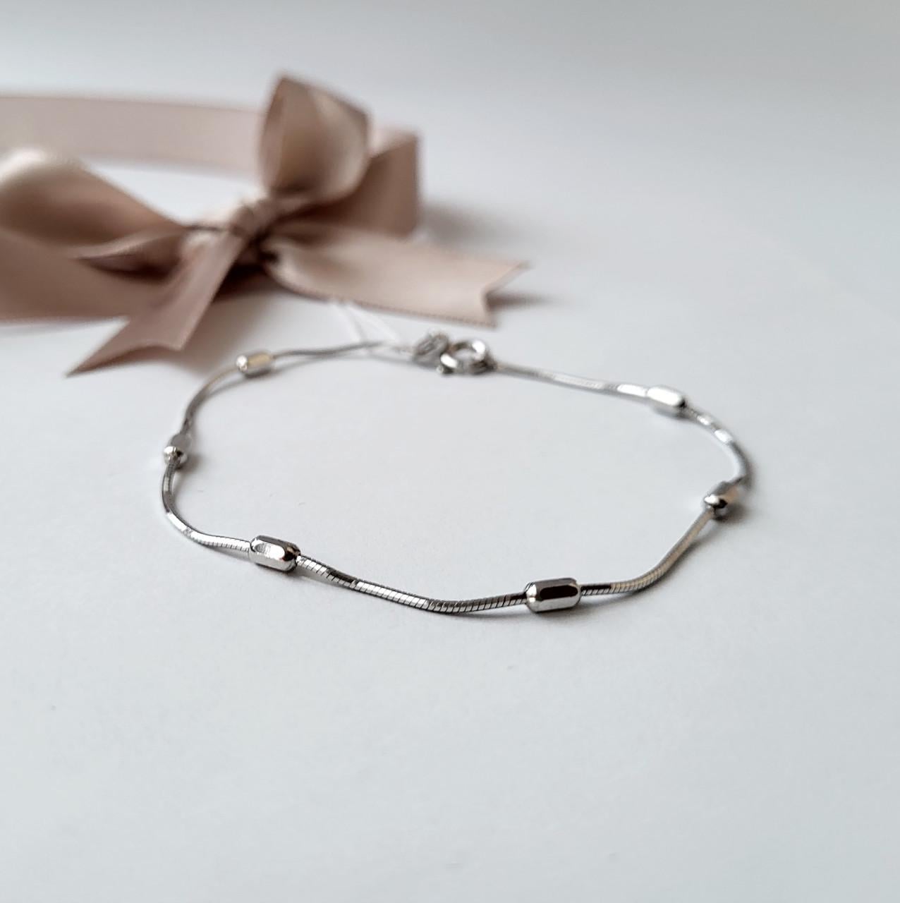 Браслет без камней серебро 925 пробы родированное с боченками 17 см 1,90 г (252р2/17)