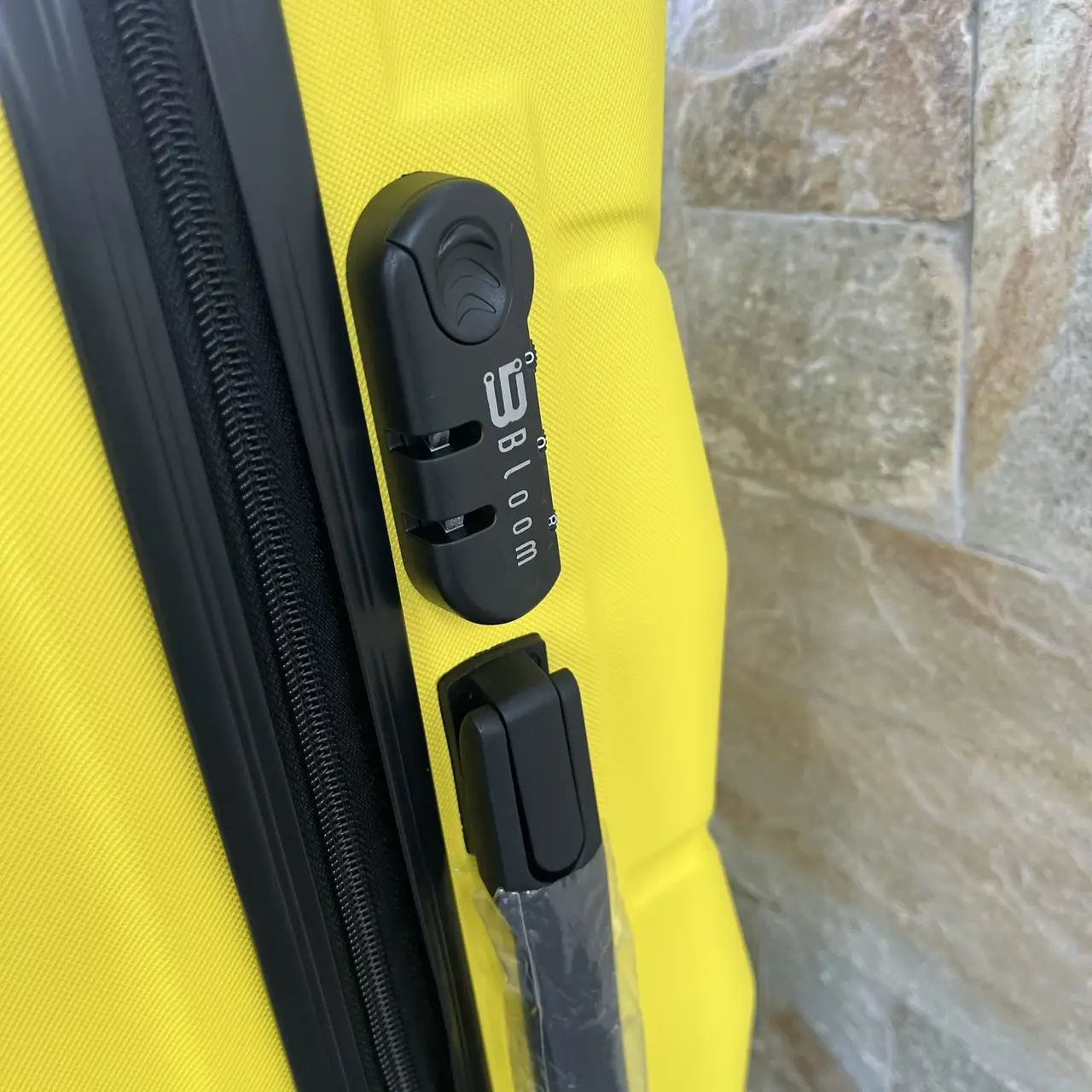 Чемодан дорожный Bloom 1507 М 63 л Желтый - фото 3 Чемодан дорожный Bloom 1507 М 63 л Желтый - фото 3