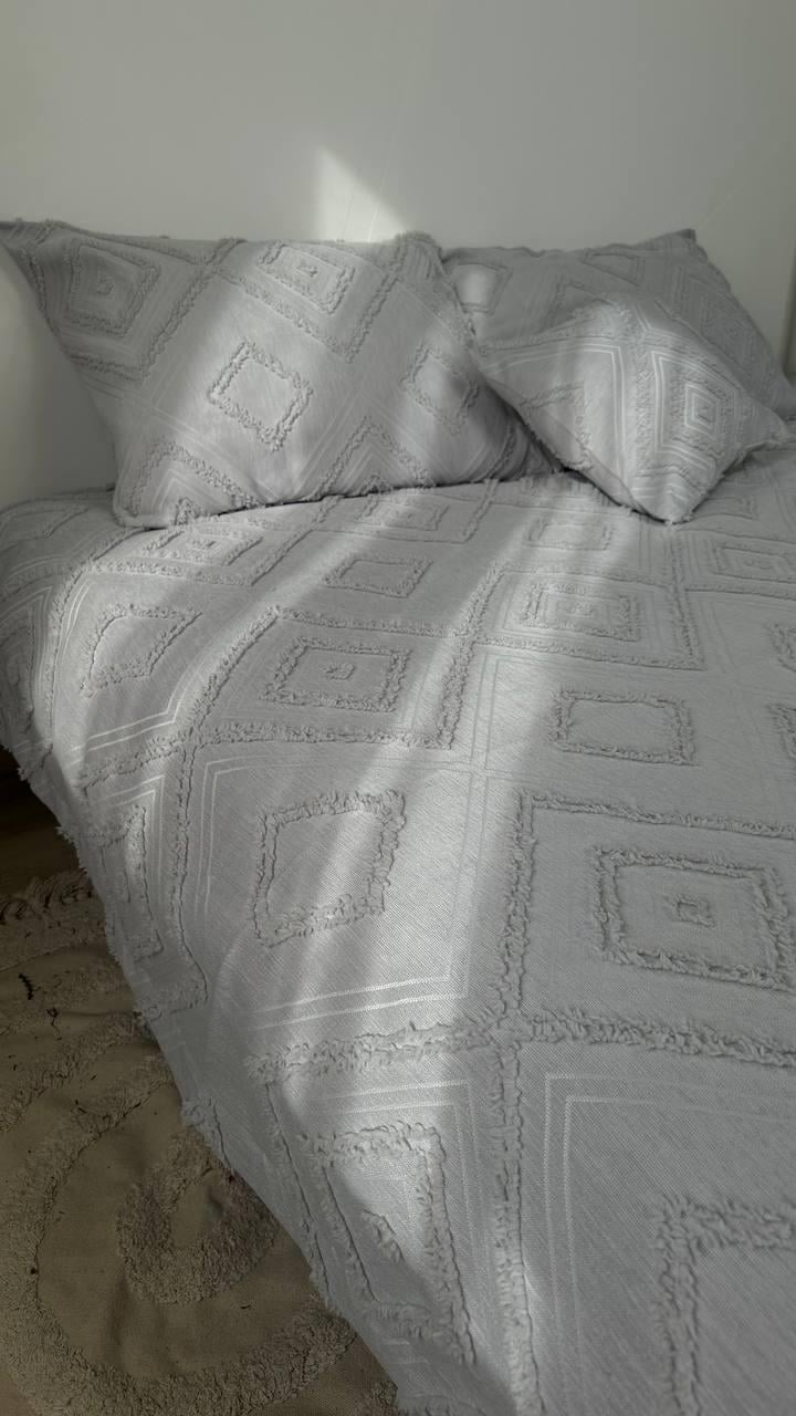 Покрывало Скандинавский большой ромб 220х240 см Светло-серый - фото 4