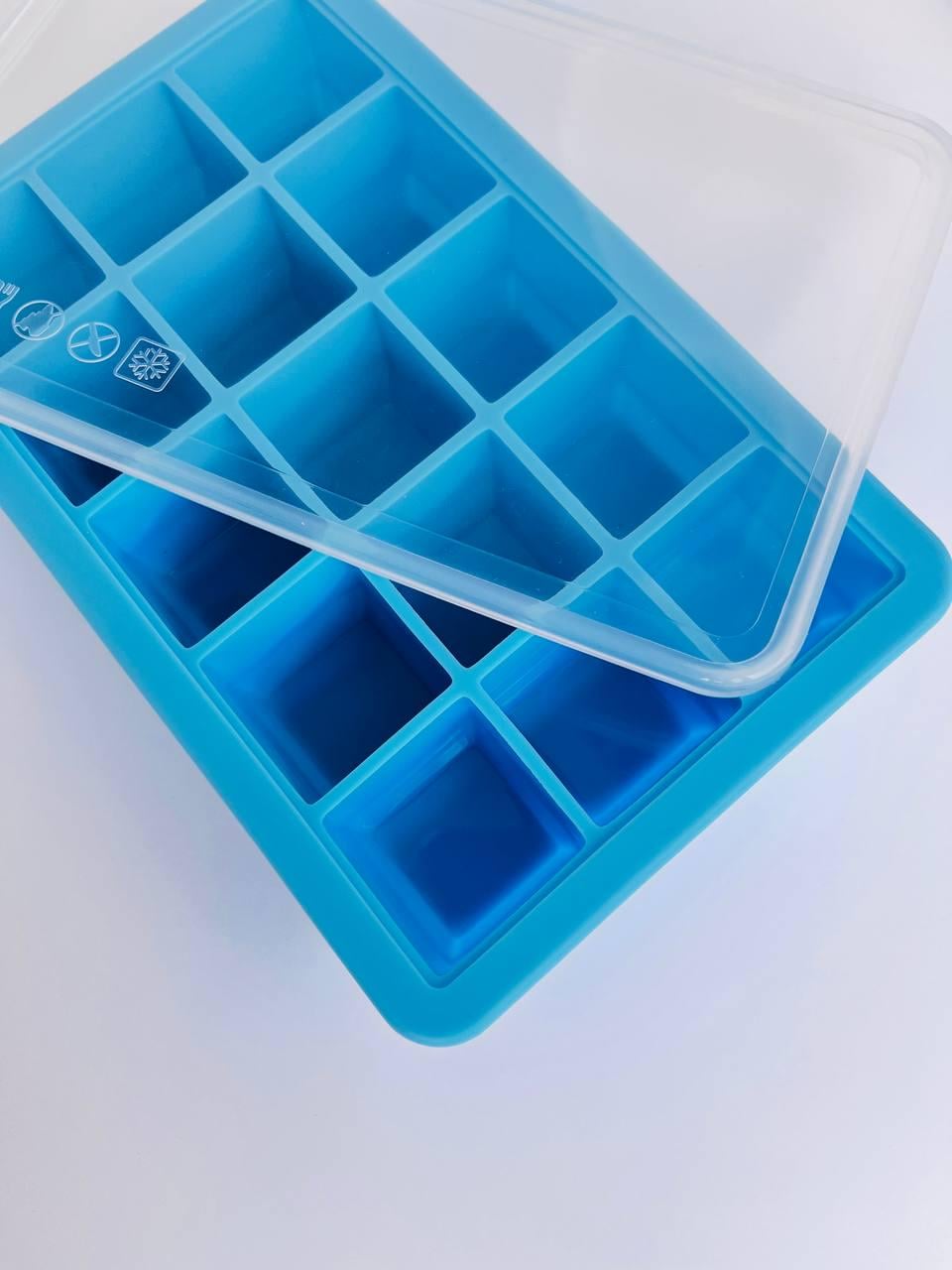 Форма силиконовая для льда Bar House 3.2х3.2 см с крышкой 15 кубиков Голубая