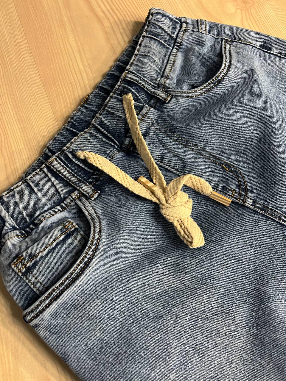 Джинси жіночі V&D 4068 МОМ jeans comfort резинка на талії стрейчеві тонкі полегшені р. 36 Блакитний (3826) - фото 2