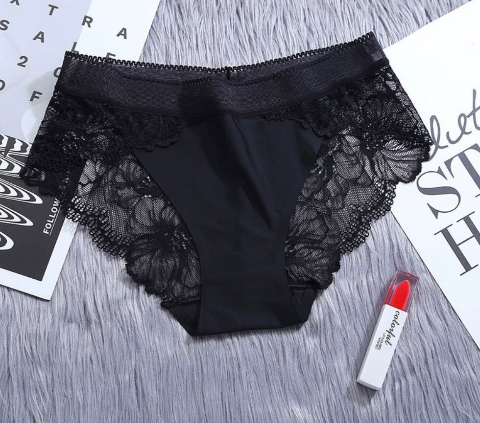 Трусики шелковистые с кружевом L Черный (23-51-1597-Ч-L)