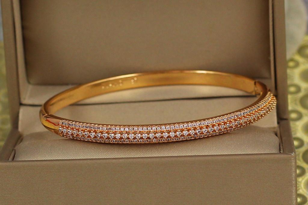 Браслет бенгл Xuping Jewelry обруч из мелких фианитов 57 мм 5 мм Золотистый (2197718871)