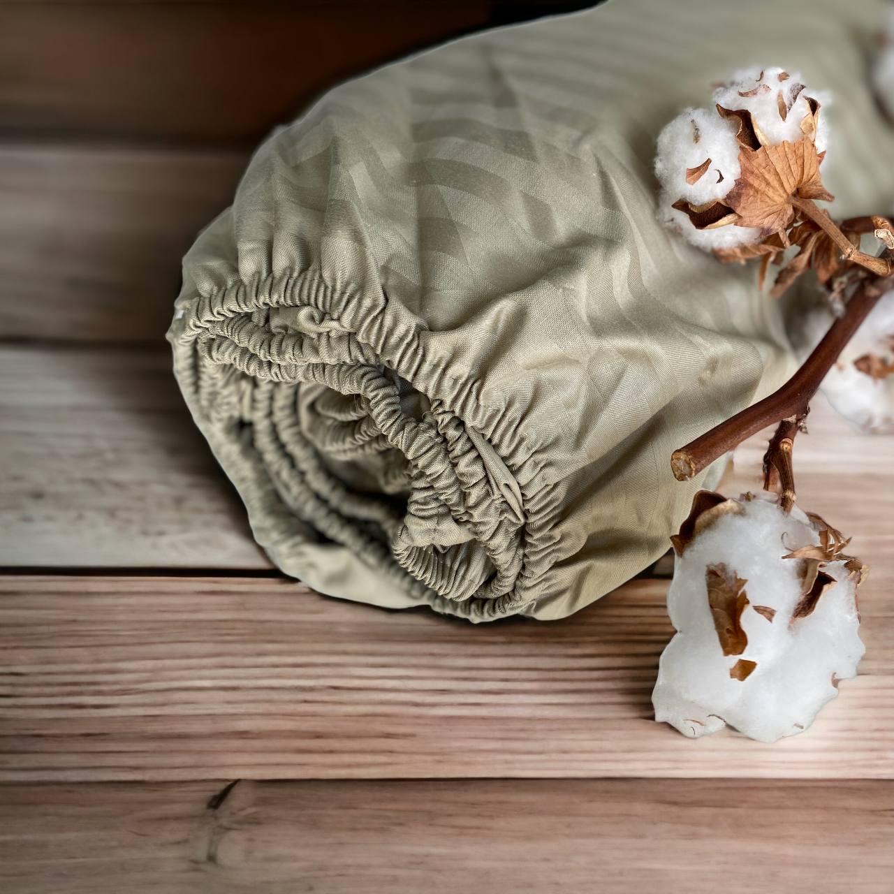 Простынь на резинке из страйп-сатина 200х160х20 см Коричневый (58-67-п_р-кор)