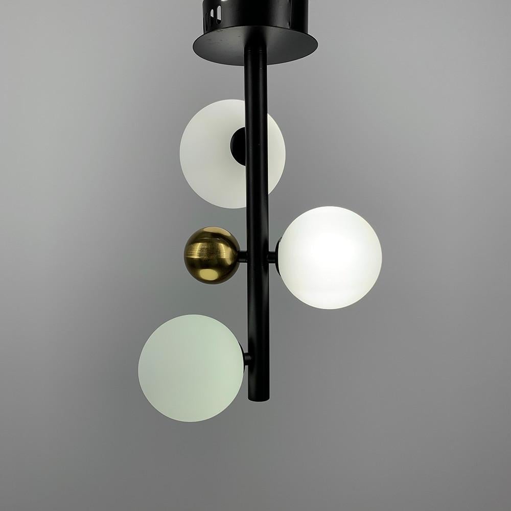 Светильник удлиненный на 3 белых плафона Черный (MJ86/3 BK)