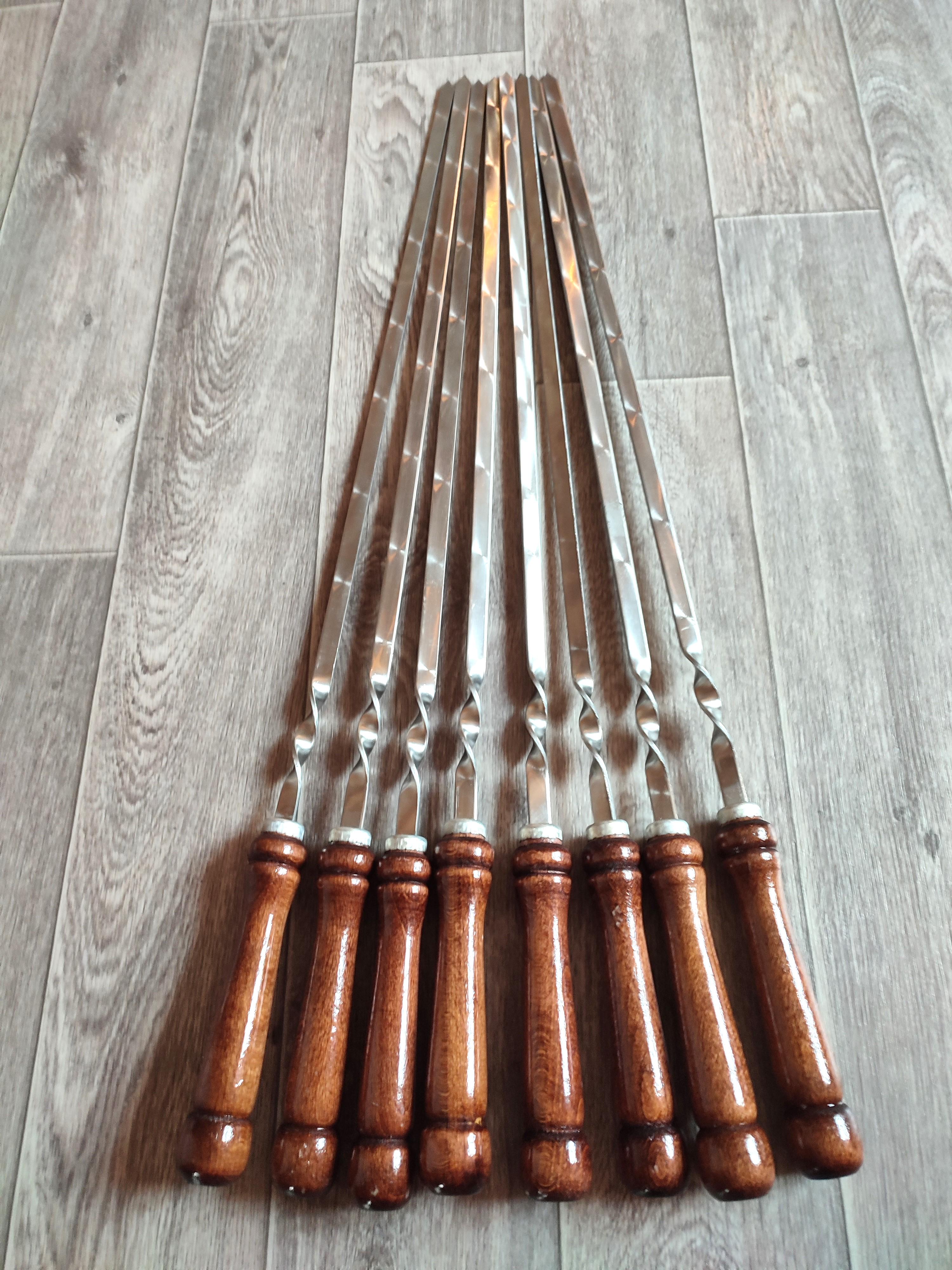 Набор шампуров с лакированной деревянной ручкой 8 шт. 750х3х12 мм (735)