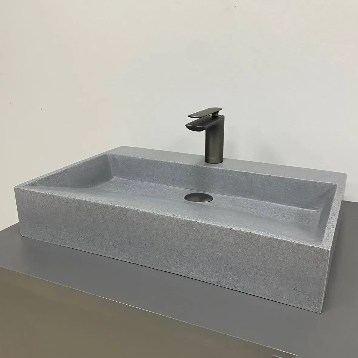 Раковина подвесная VBI VIESTE прямоугольная 600x380 мм Серый матовый (RM-VBI-016800) - фото 2