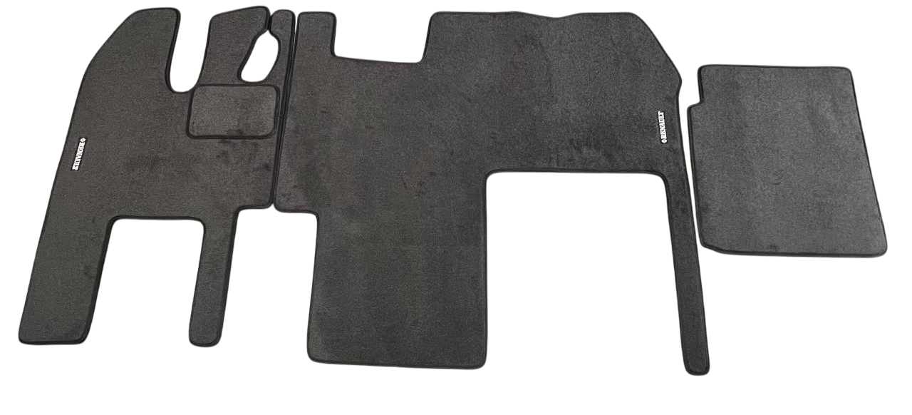 Килимки в салон ворсові для Renault Magnum 460 DXI МКПП 2009 кабіна трансформер 5 шт. Чорний (27327126)