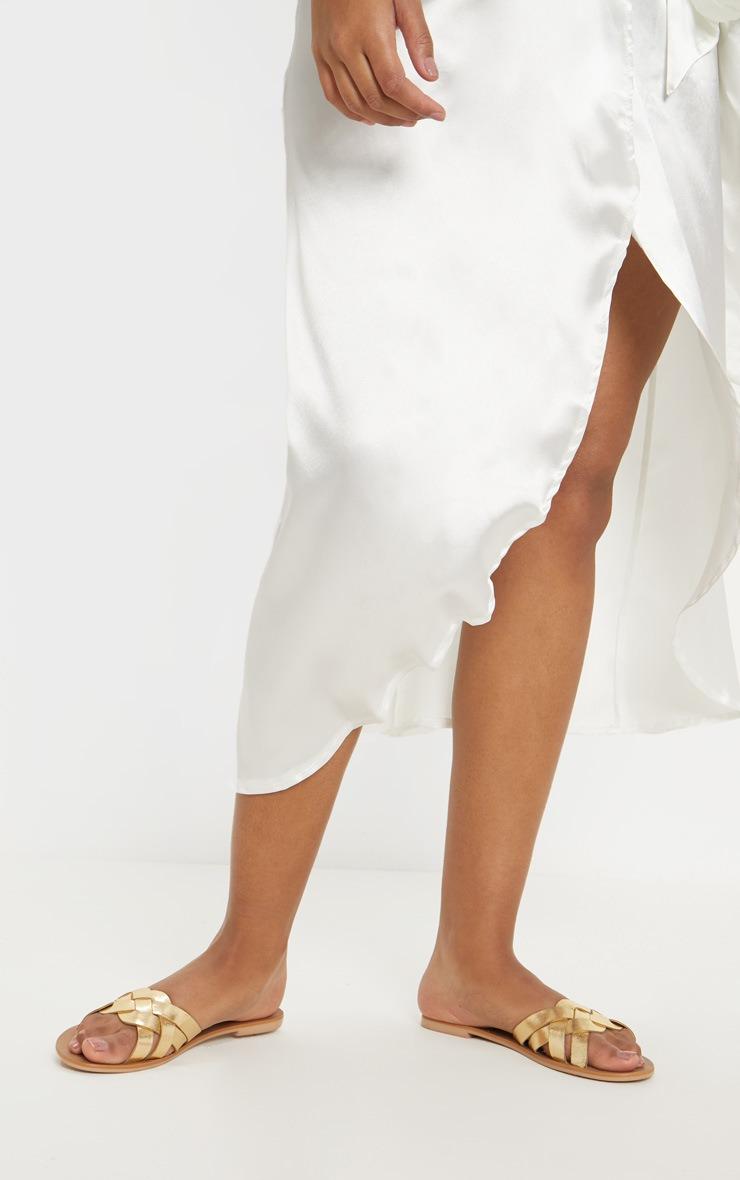 Шлепанцы Pretty Little Thing CLZ9986 р. 39 Золотой - фото 2 Шлепанцы Pretty Little Thing CLZ9986 р. 39 Золотой - фото 2