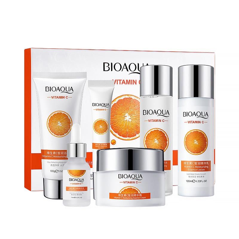 Набір з догляду за обличчям Bioaqua Vitamin C Set зволожуючий для звуження пор