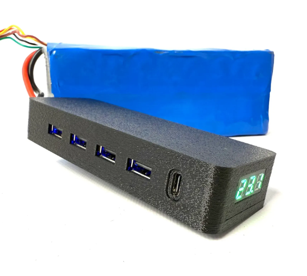 Перехідник адаптер блок живлення від FPV акумулятора батареї з роз'ємом XT60 4 USB 1 Type C для заряджання телефону