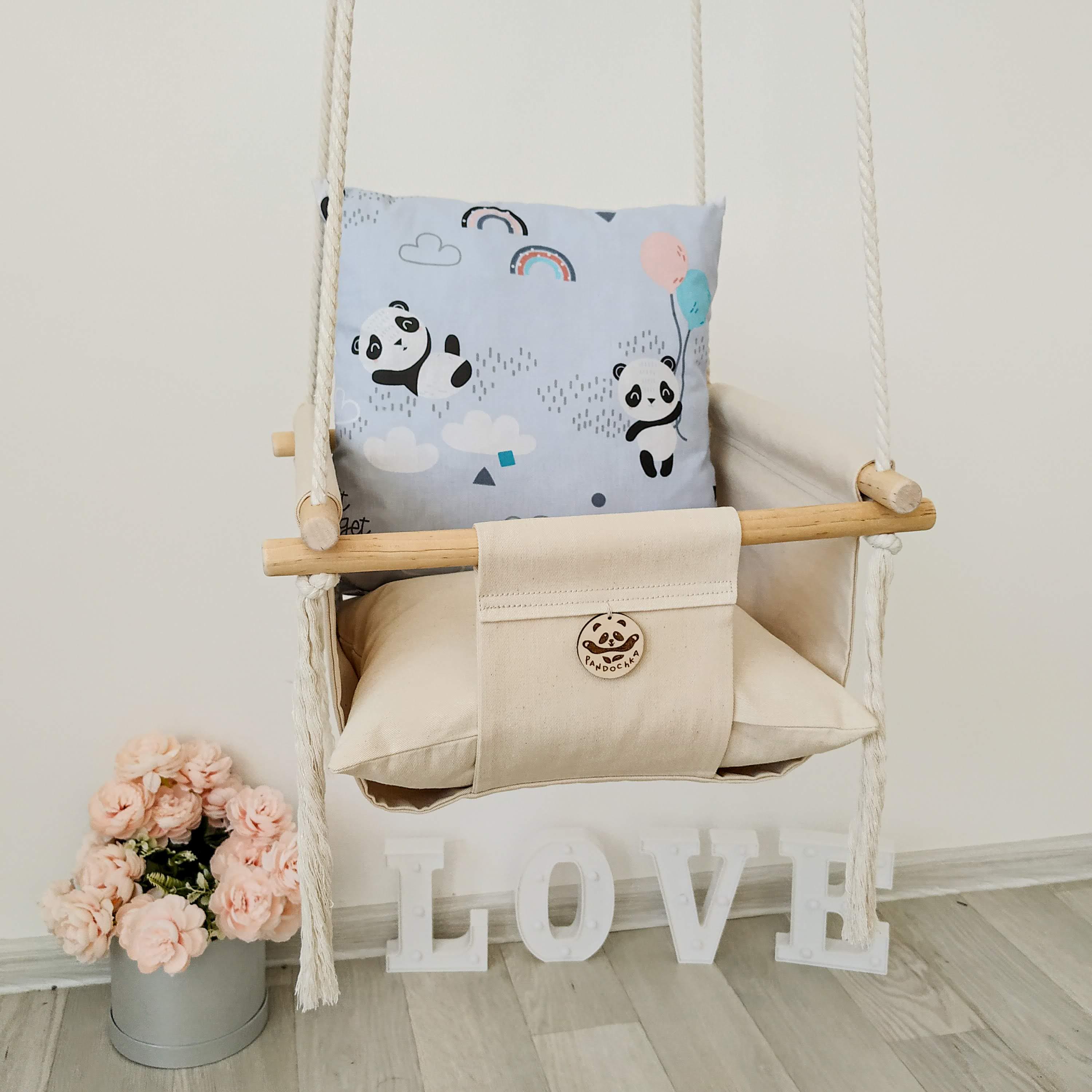 Тканинна дитяча гойдалка 40х40 см Пандочки (18850386-De) - фото 2 Тканинна дитяча гойдалка 40х40 см Пандочки (18850386-De) - фото 2
