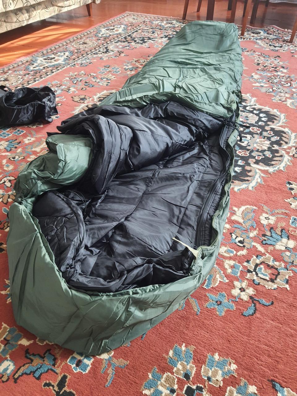 Спальный мешок зимний Mil-Tec US Style 2-pcs Modular Sleeping Bag -10°C (14113001) - фото 4 Спальный мешок зимний Mil-Tec US Style 2-pcs Modular Sleeping Bag -10°C (14113001) - фото 4