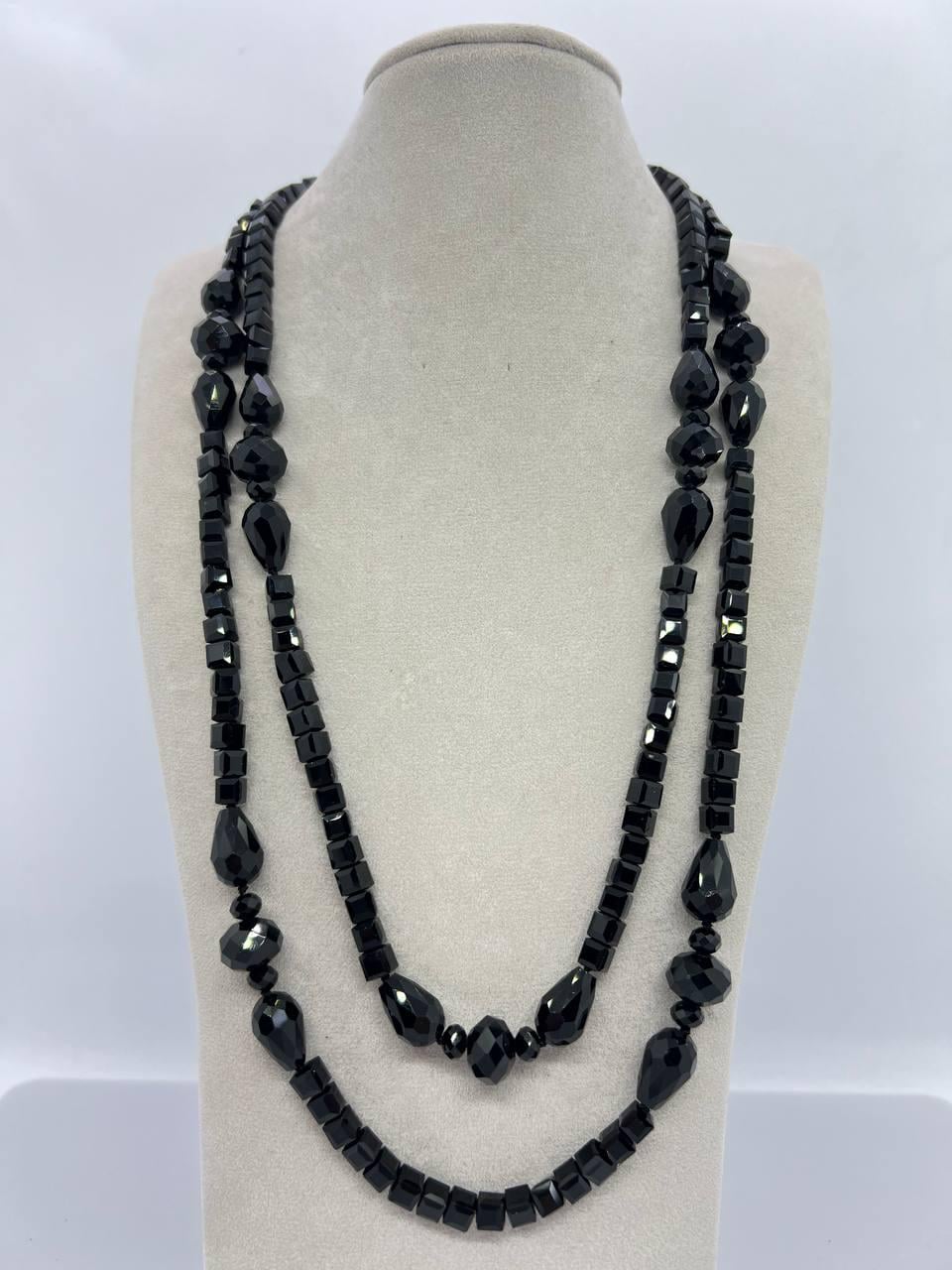 Бусы стекло 116 см Черный (11095)